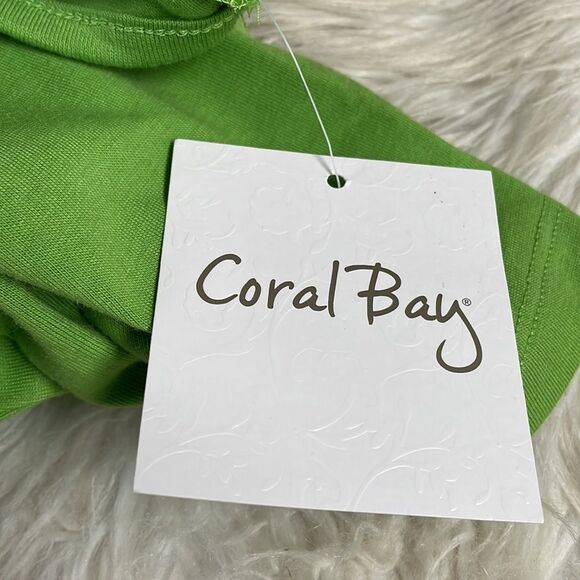CORAL BAY Ladies Scoop Neck Rhinestones Top, Size Medium Bright Green NWT - Picture 9 of 9